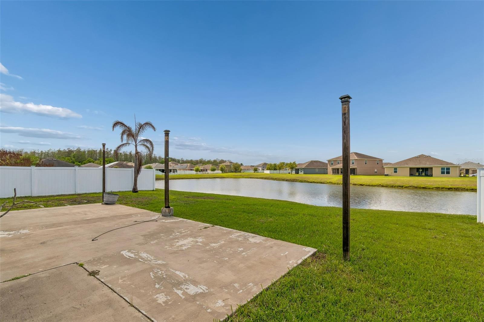 3416 MALLARD POND BLVD