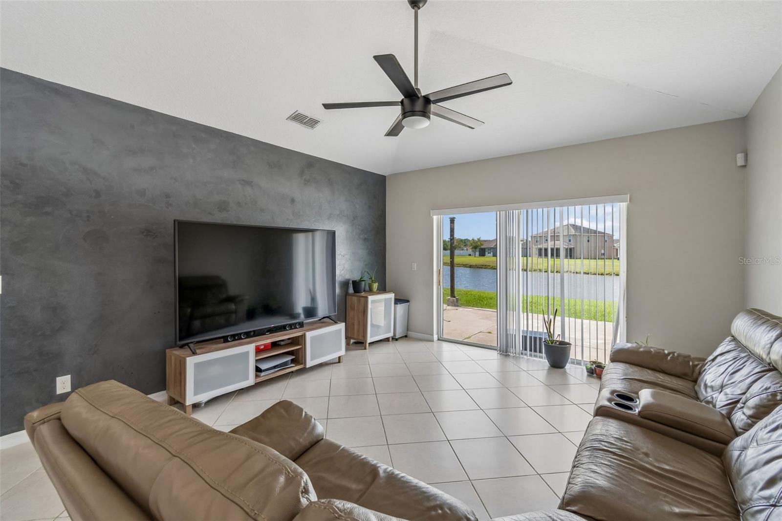 3416 MALLARD POND BLVD