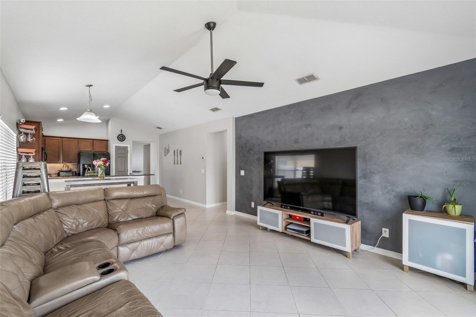 3416 MALLARD POND BLVD