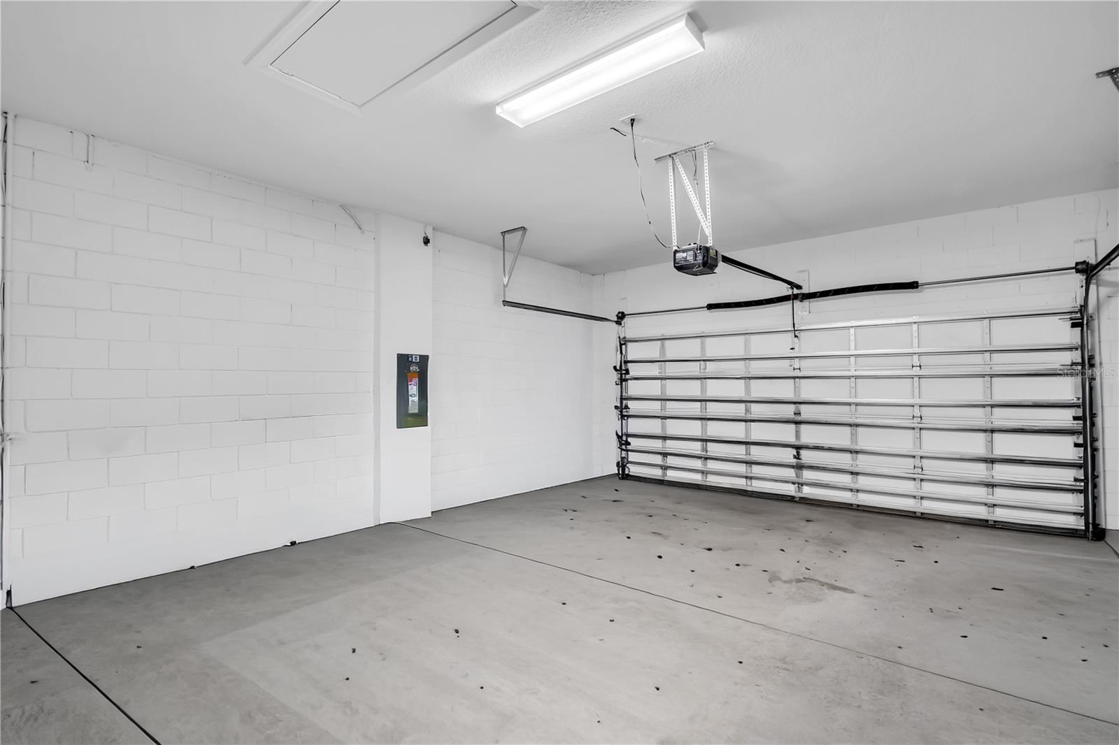 20161 UMBRIA HILL DR