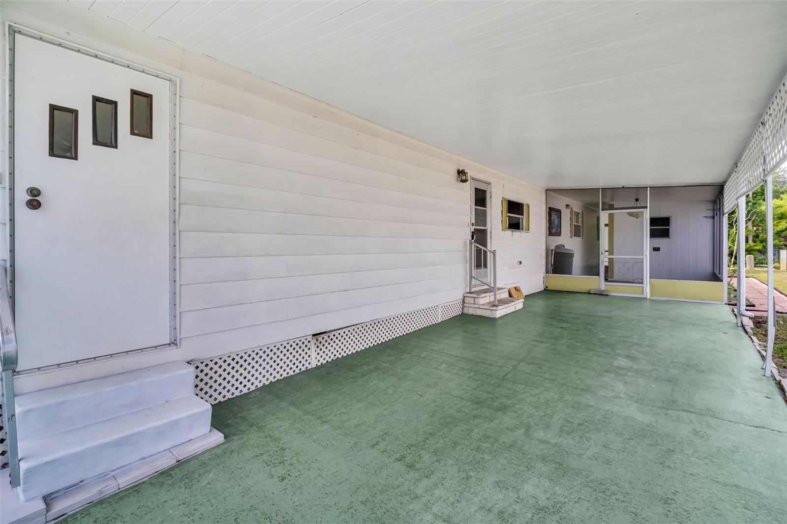 23 MOUNTAIN LAUREL DR