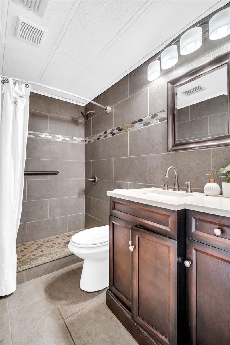 23 MOUNTAIN LAUREL DR