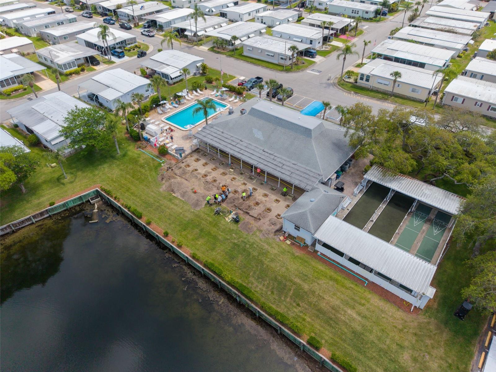 23 MOUNTAIN LAUREL DR