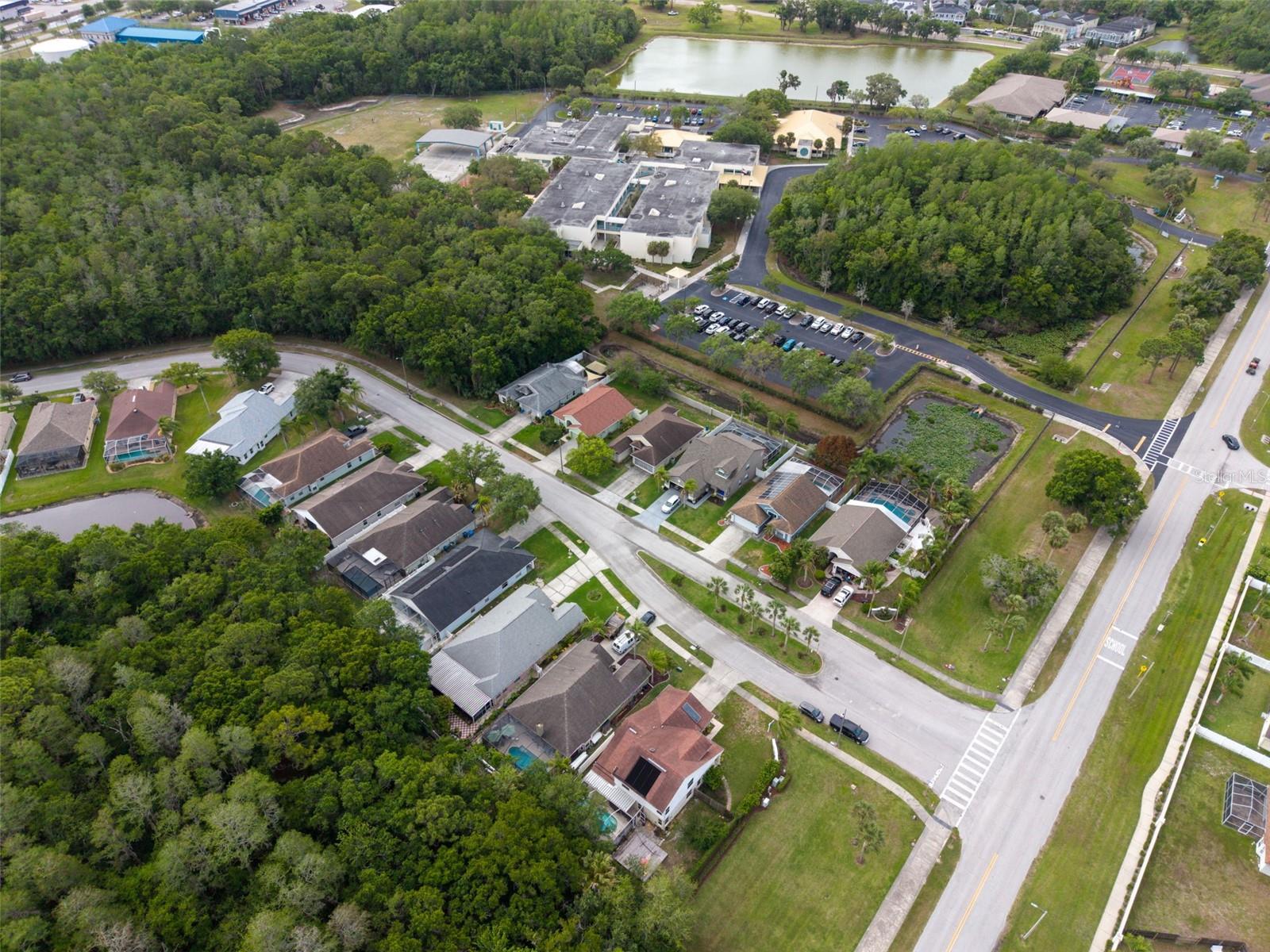 301 TAVERNIER DR