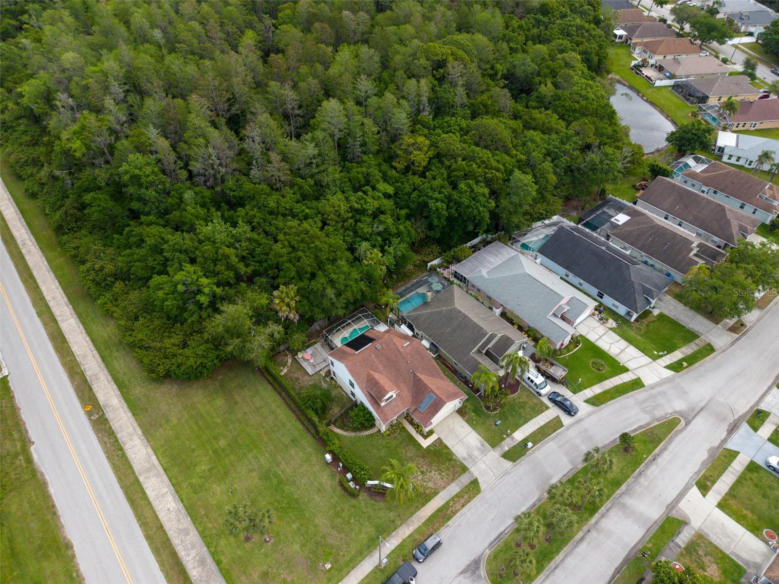 301 TAVERNIER DR