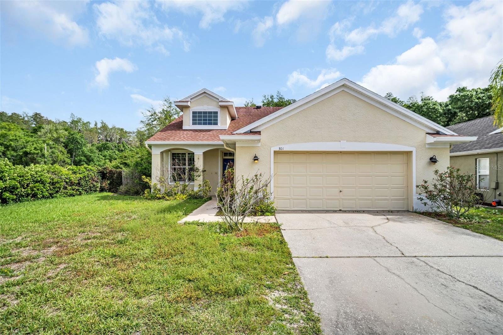 301 TAVERNIER DR
