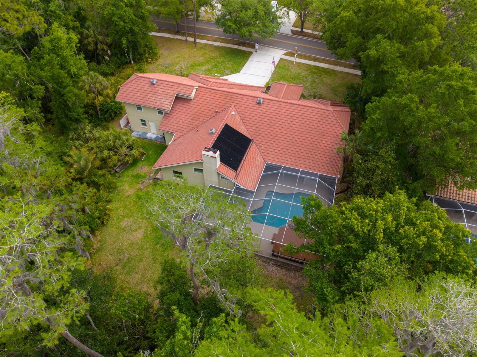 1404 EAST LAKE WOODLANDS PKWY