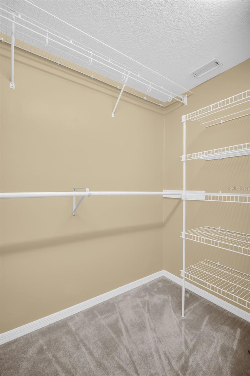 1404 EAST LAKE WOODLANDS PKWY