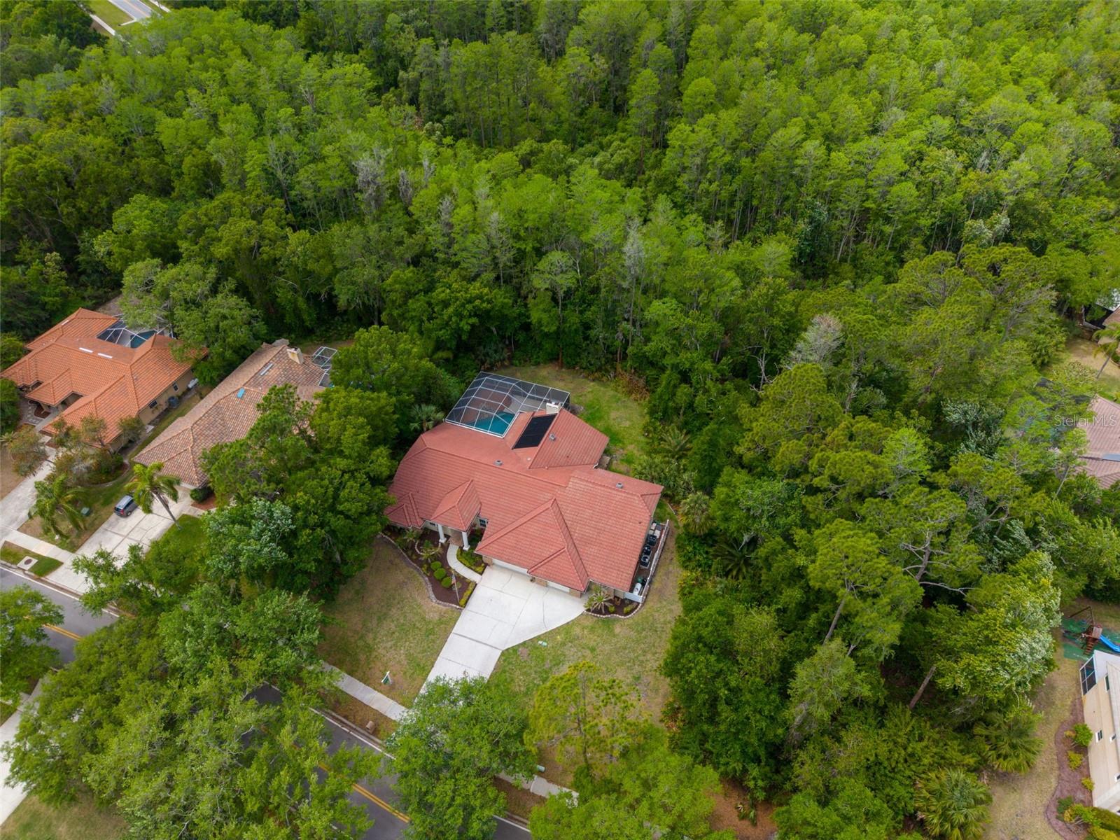 1404 EAST LAKE WOODLANDS PKWY