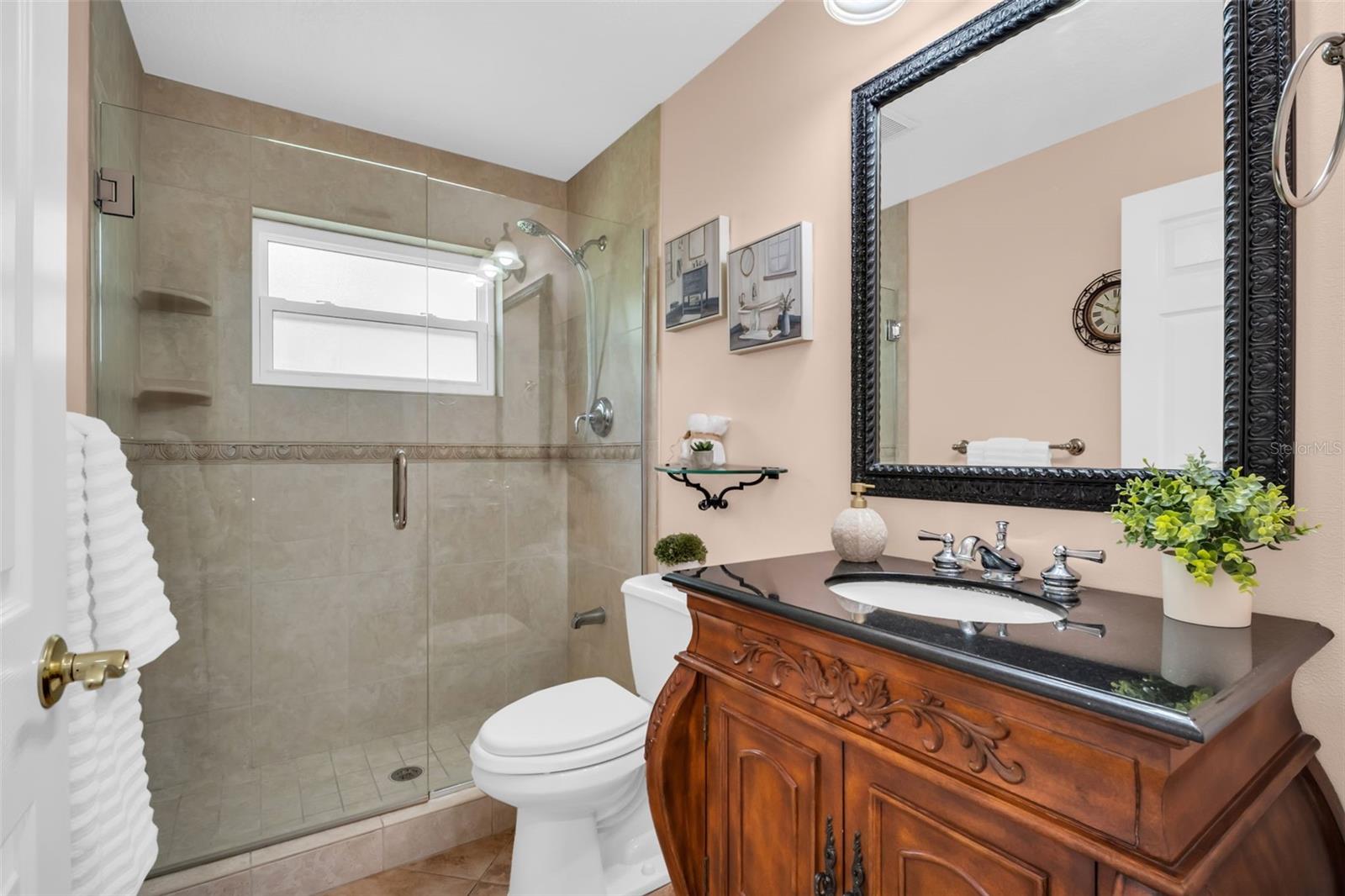 1404 EAST LAKE WOODLANDS PKWY