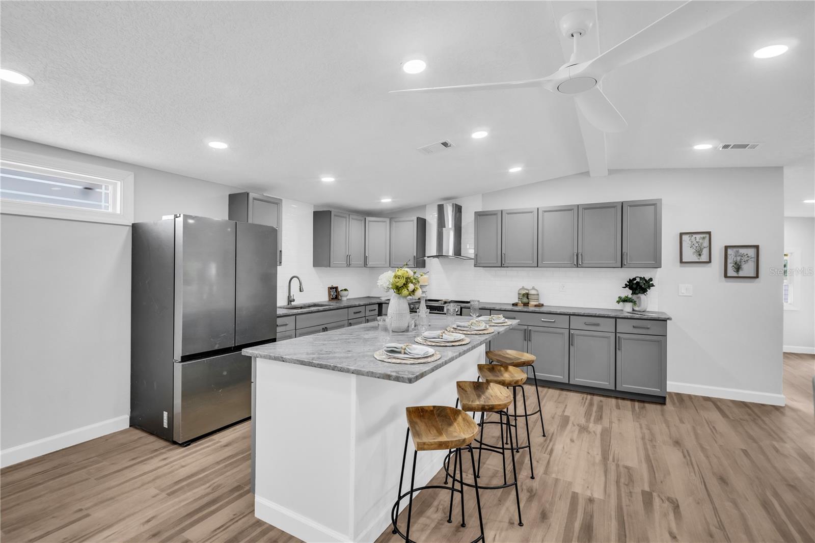 193 BLUE MARLIN DR