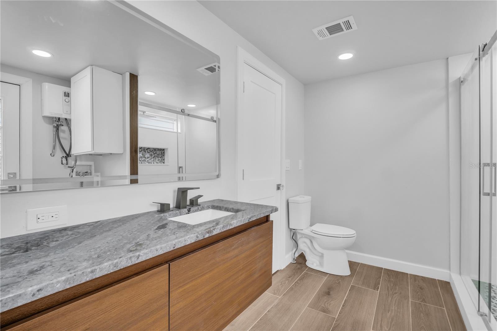193 BLUE MARLIN DR