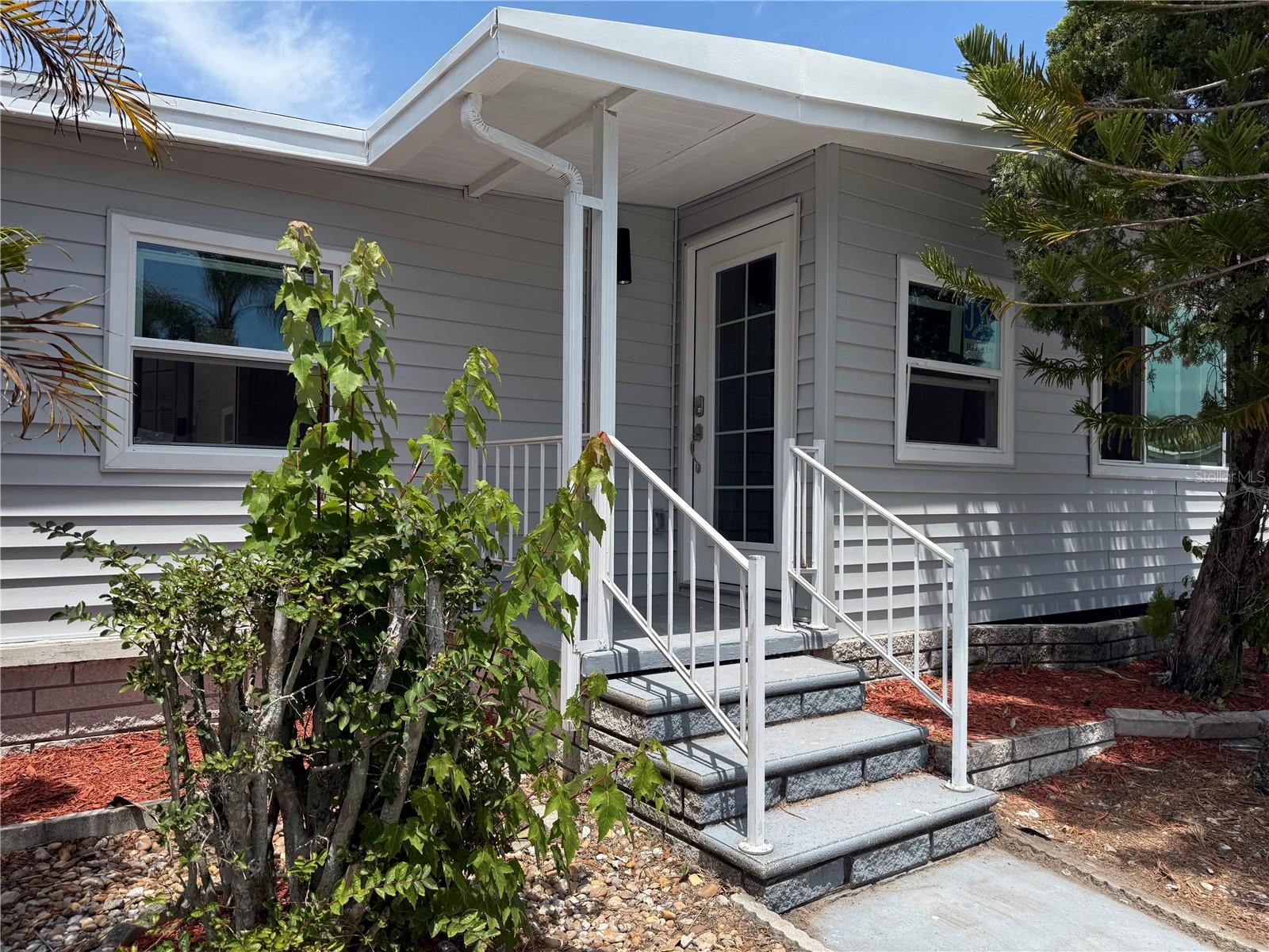 193 BLUE MARLIN DR
