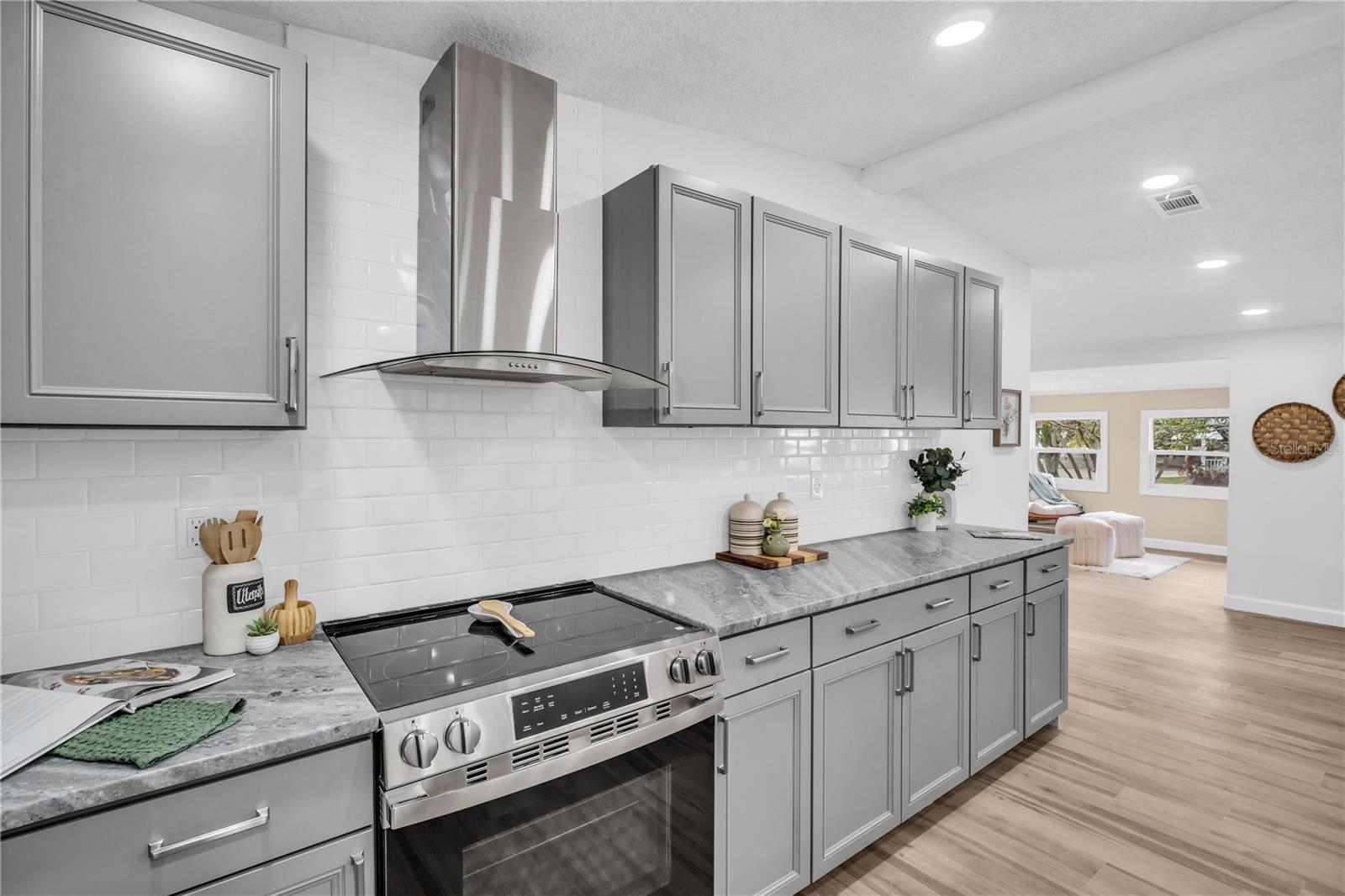 193 BLUE MARLIN DR