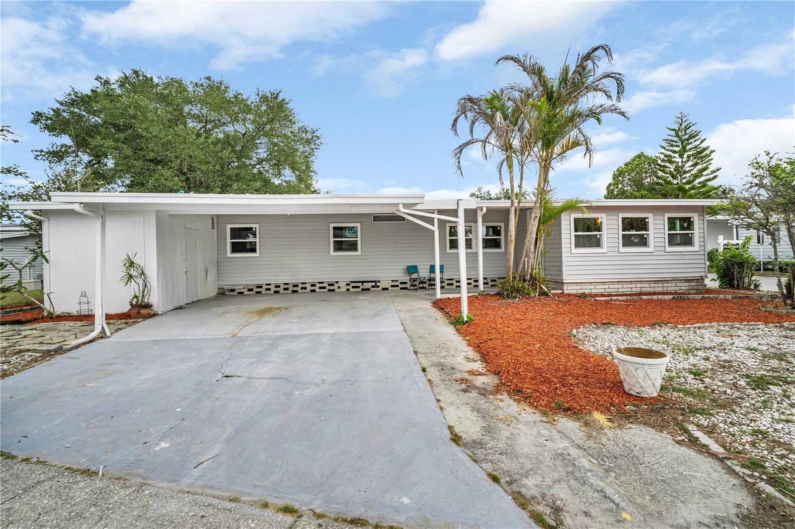 193 BLUE MARLIN DR