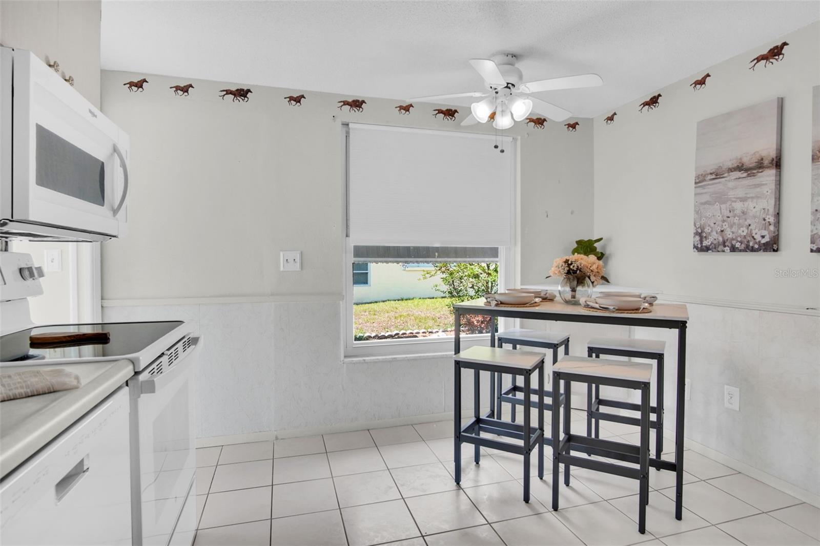 1009 CRANE CT