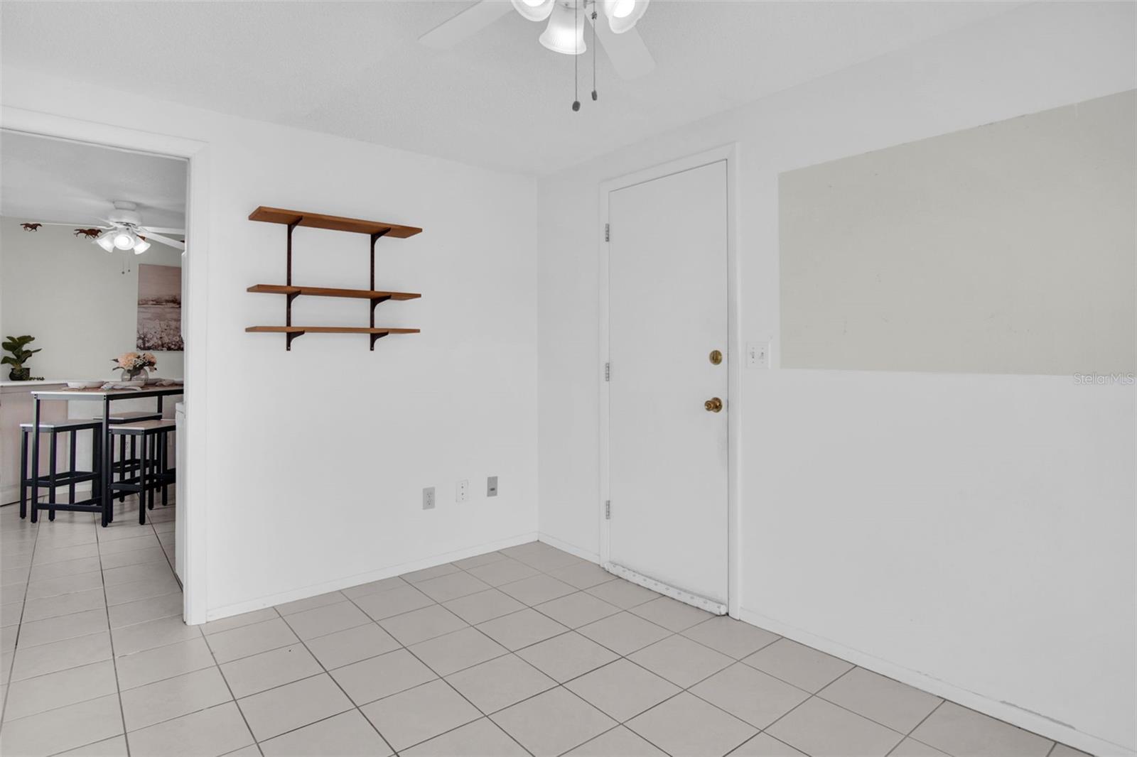 1009 CRANE CT