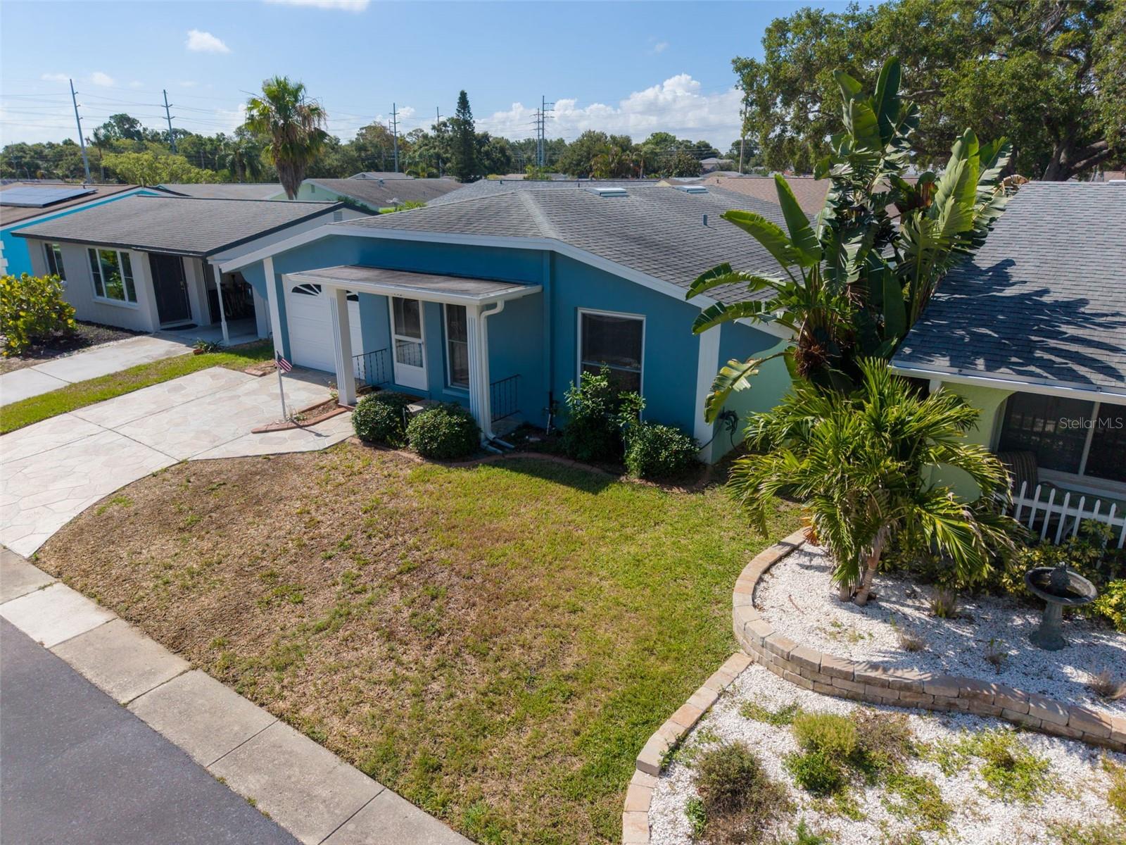 1009 CRANE CT