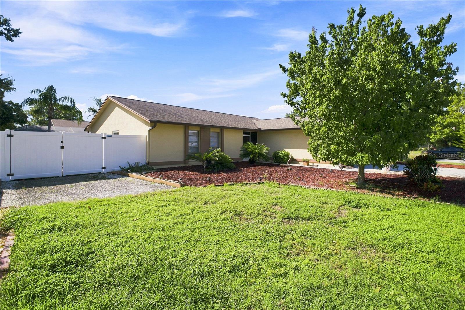6803 LONGPOINTE WAY