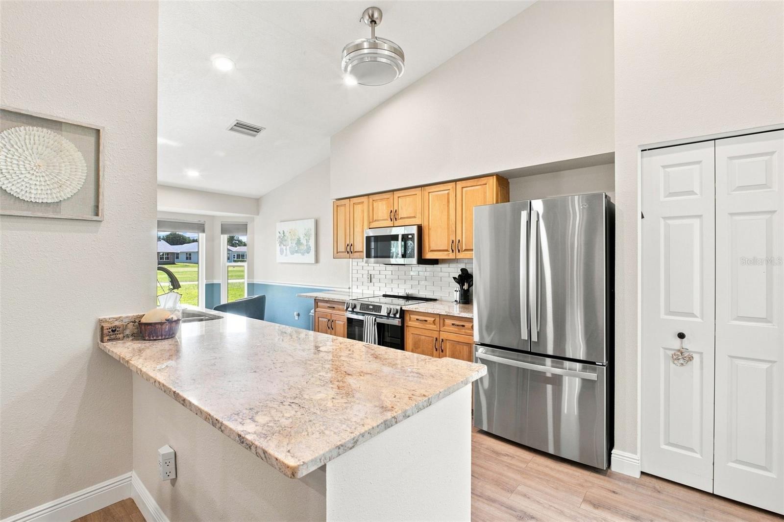 1236 FLORA VISTA ST