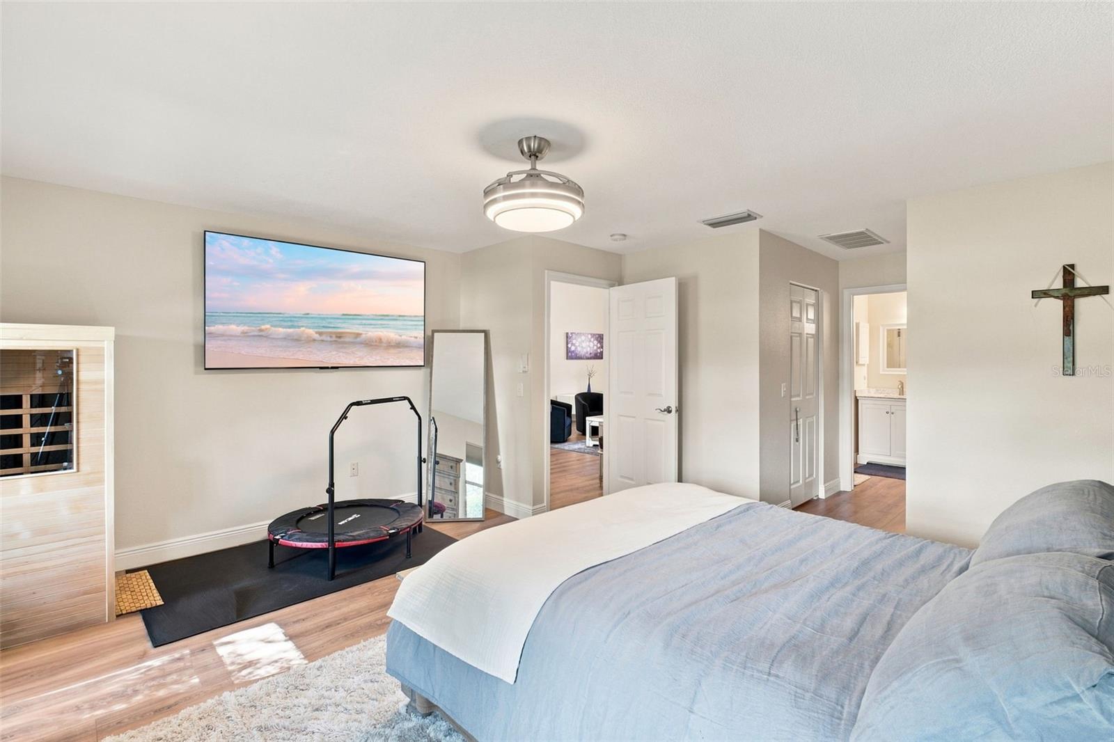 1236 FLORA VISTA ST