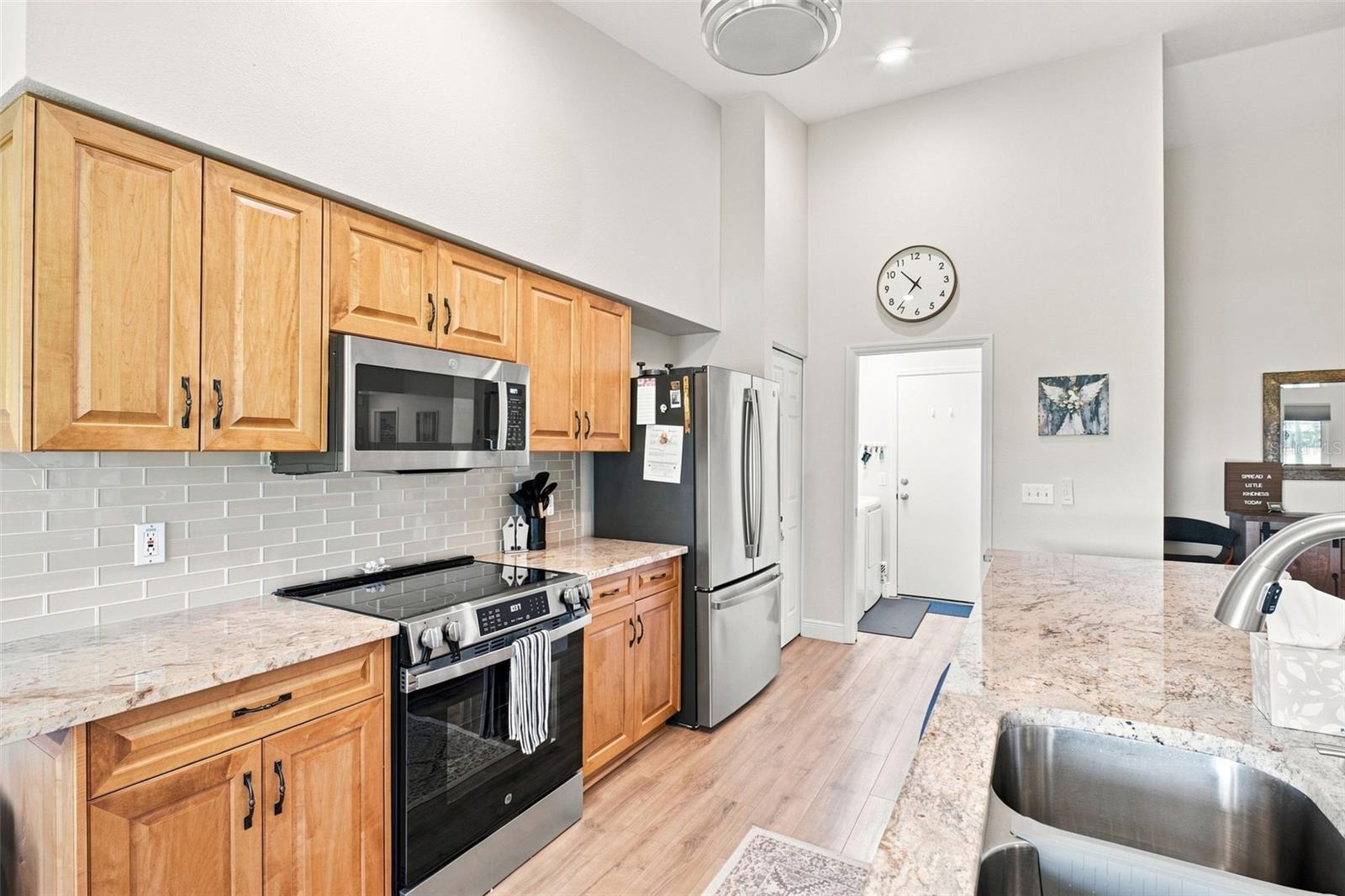 1236 FLORA VISTA ST