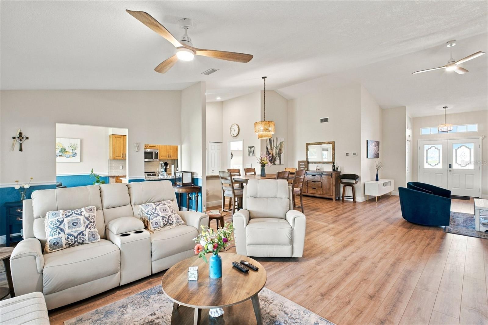 1236 FLORA VISTA ST