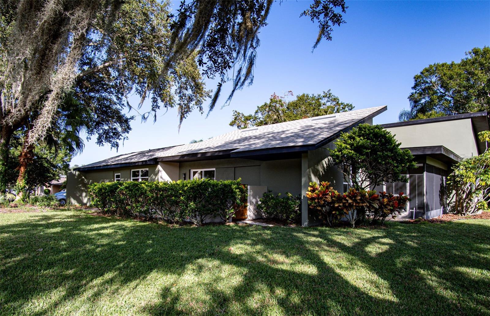 310 HOLLY HILL RD