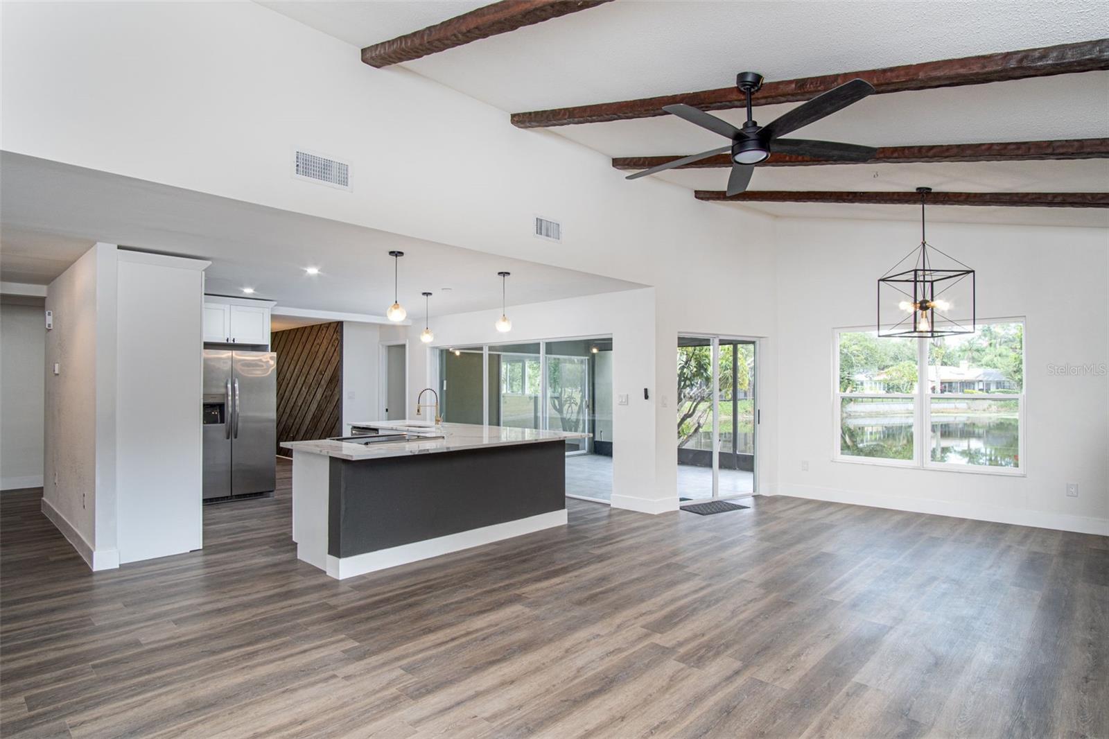 310 HOLLY HILL RD