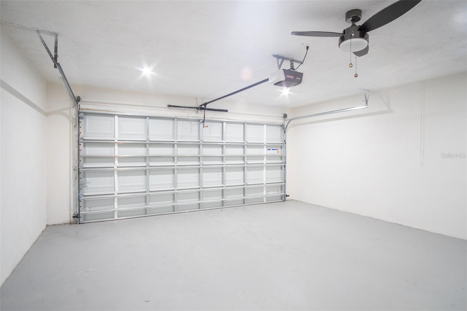 310 HOLLY HILL RD