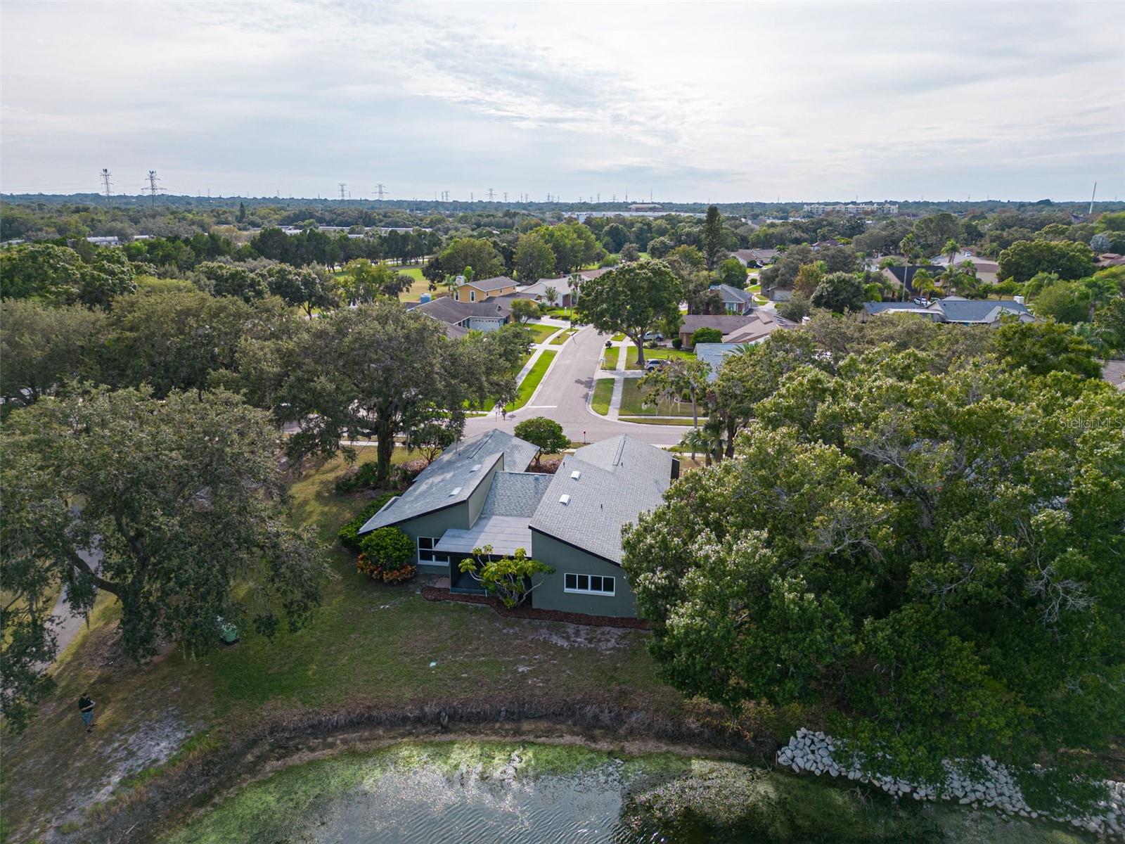 310 HOLLY HILL RD