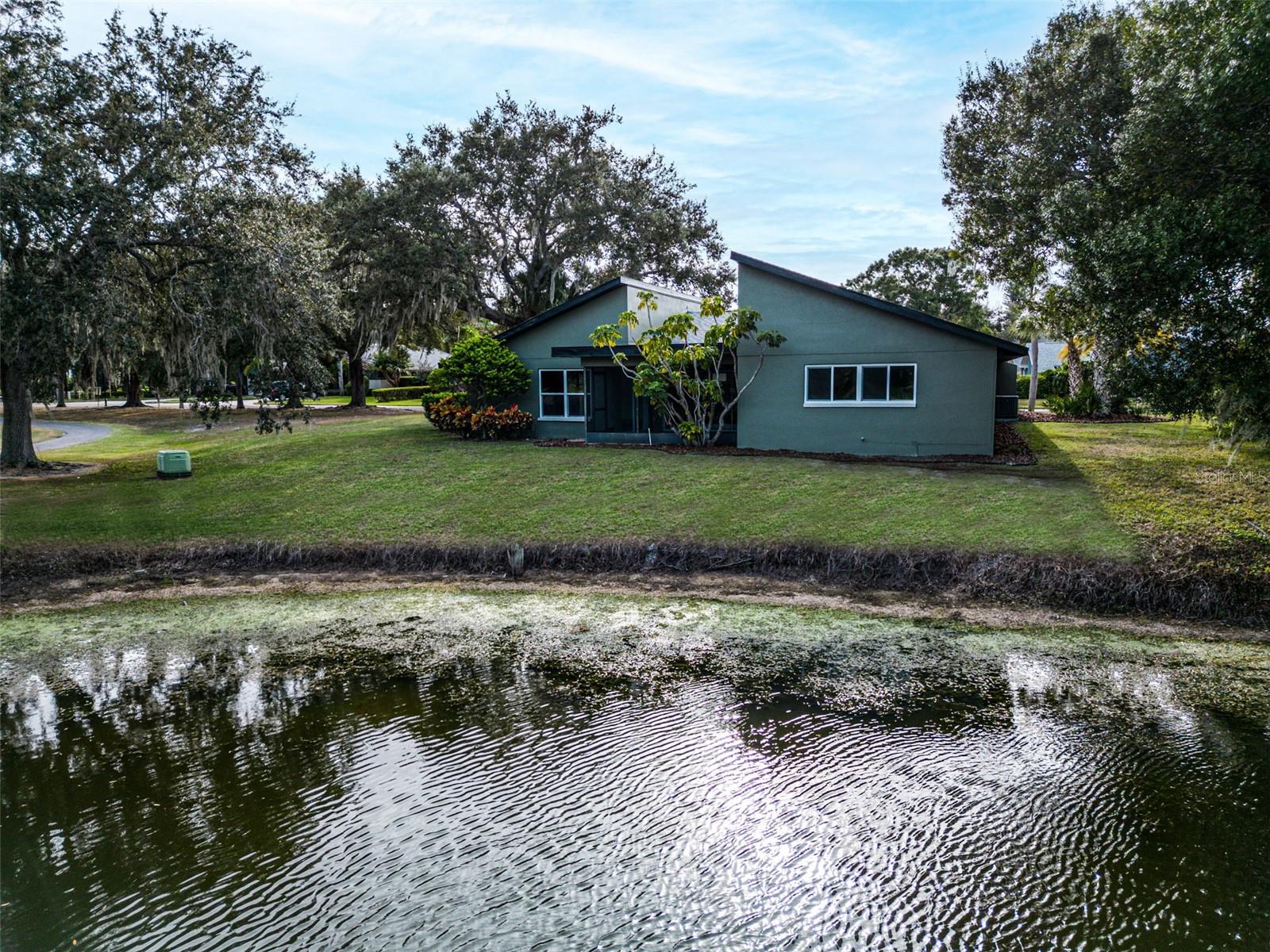 310 HOLLY HILL RD