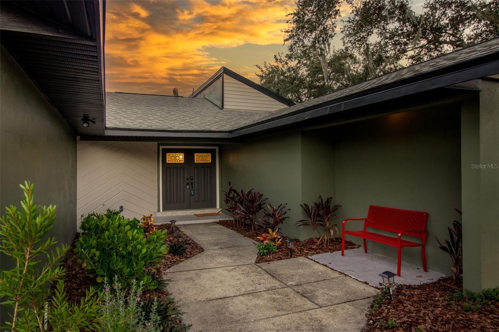 310 HOLLY HILL RD