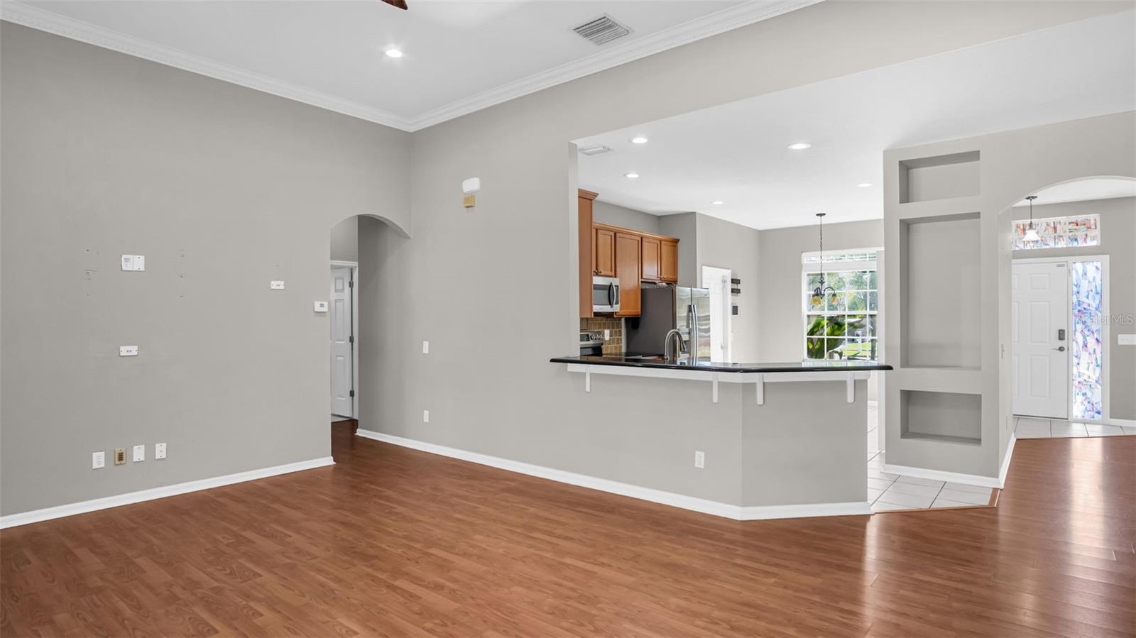 16306 NIKKI LN