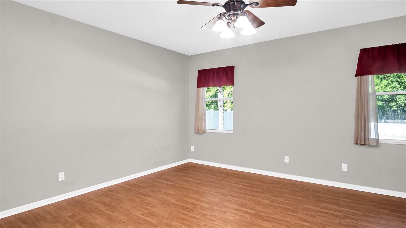 16306 NIKKI LN