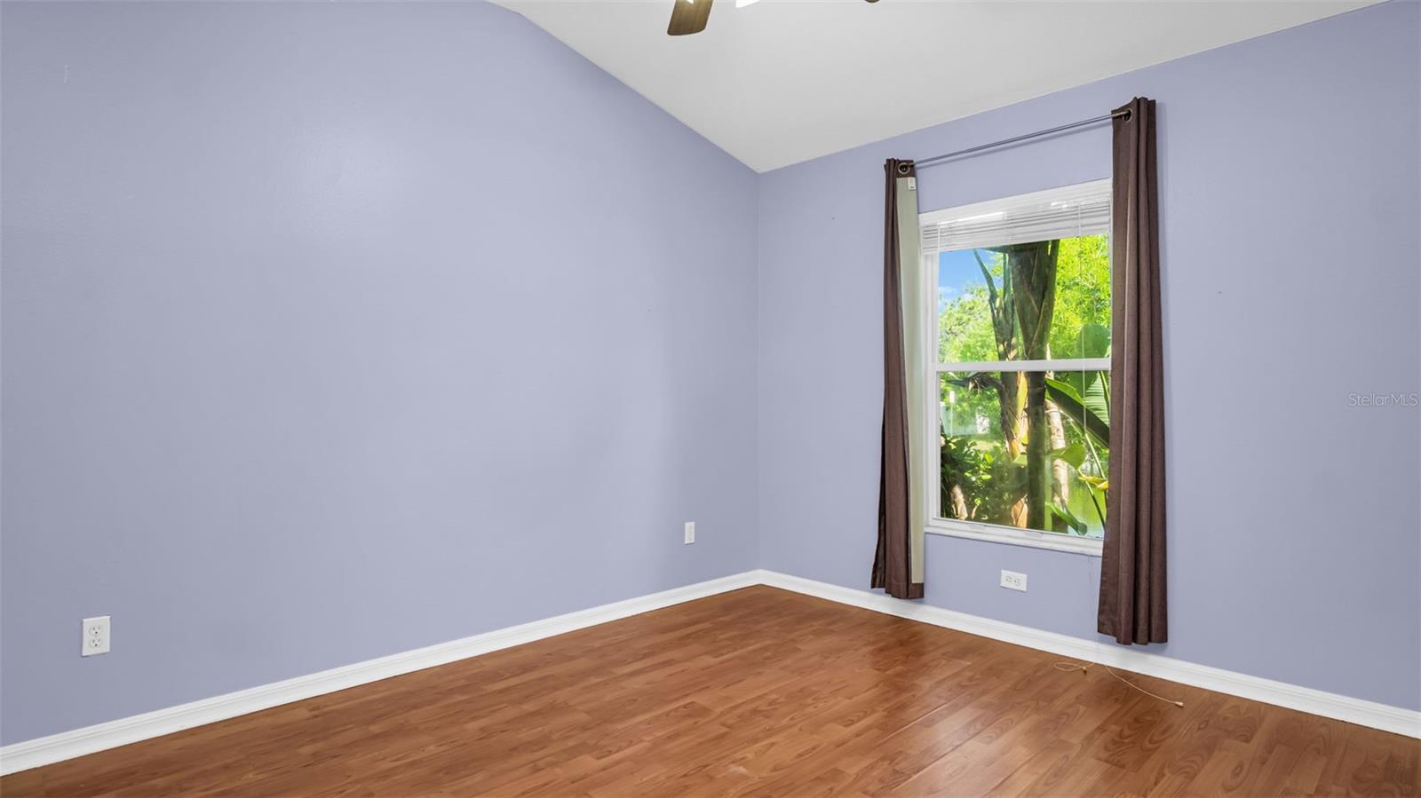16306 NIKKI LN