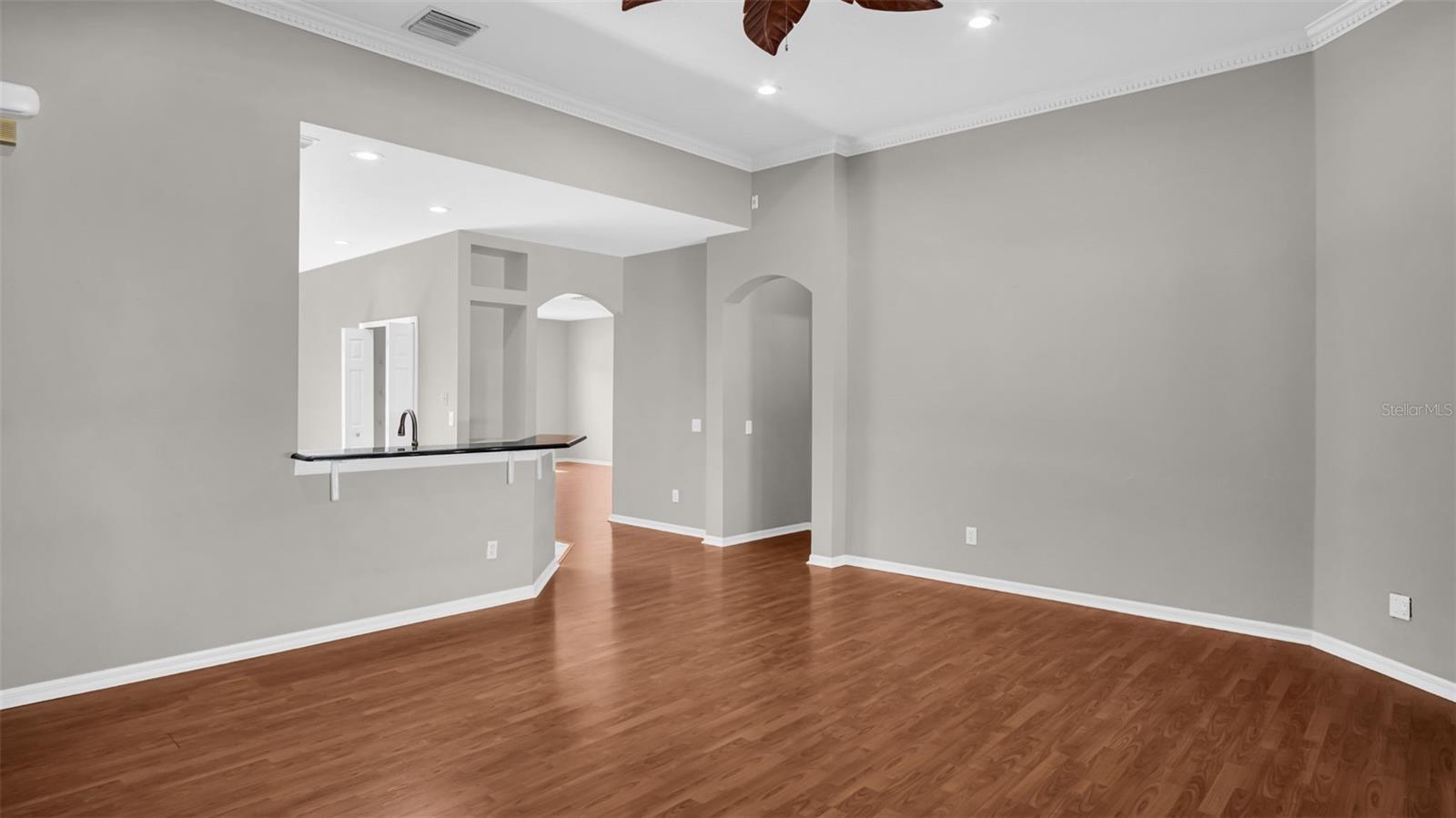 16306 NIKKI LN