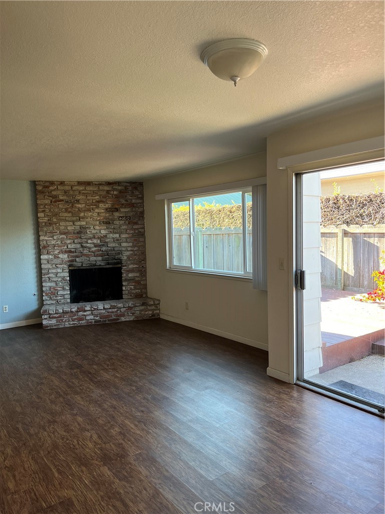 637 Carmelita Drive Unit: 7