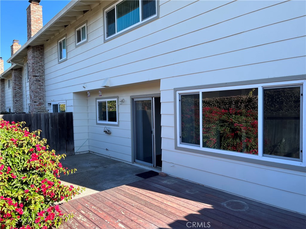 637 Carmelita Drive Unit: 7