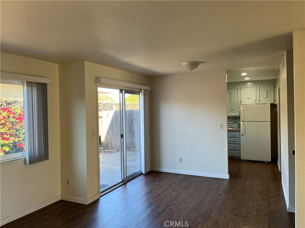 637 Carmelita Drive Unit: 7