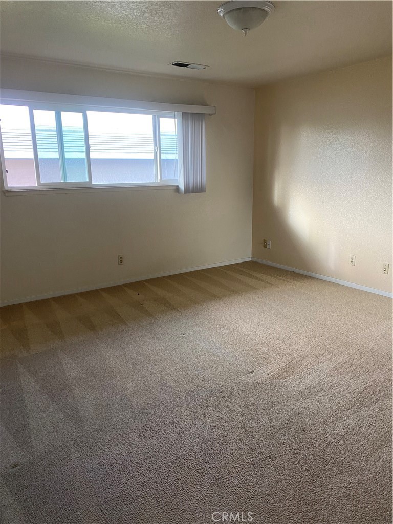 637 Carmelita Drive Unit: 7