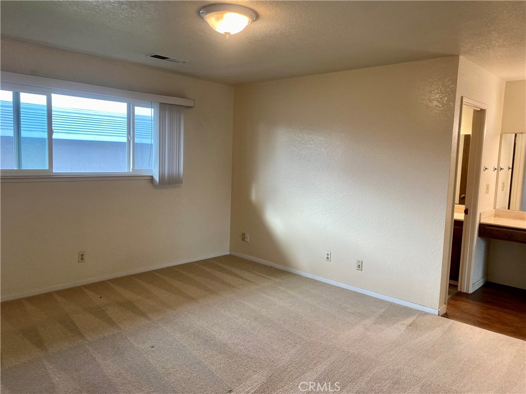 637 Carmelita Drive Unit: 7