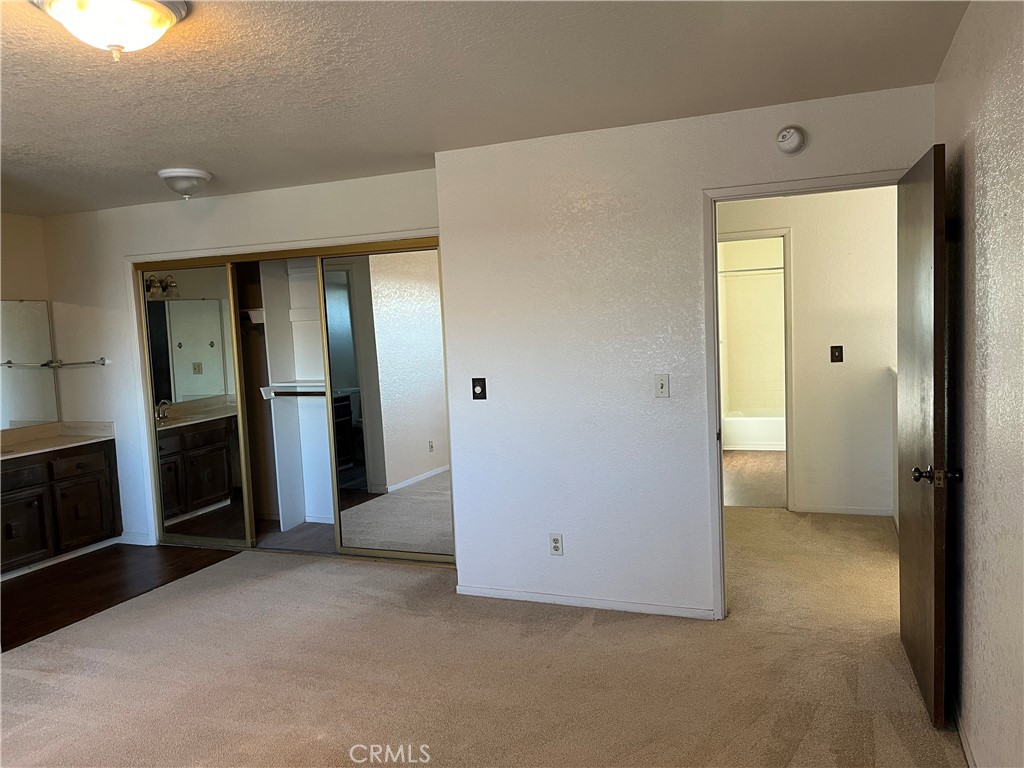 637 Carmelita Drive Unit: 7
