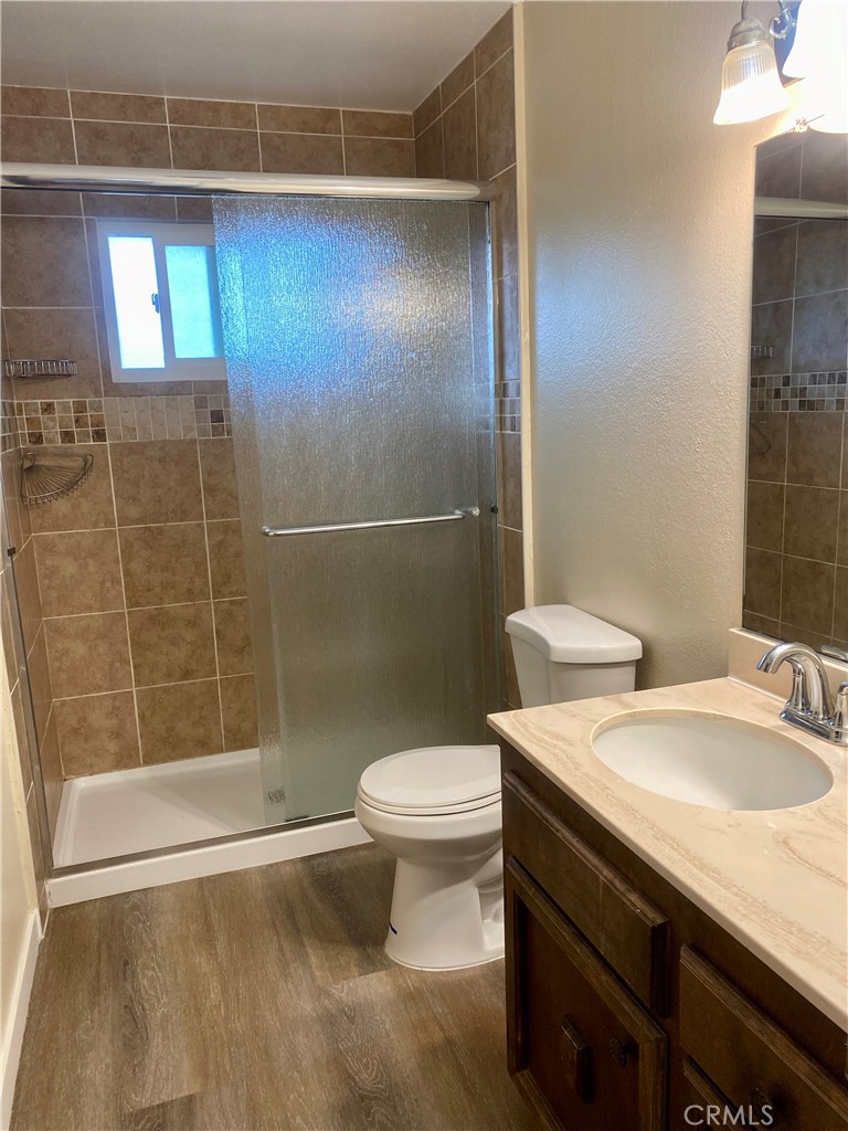 637 Carmelita Drive Unit: 7