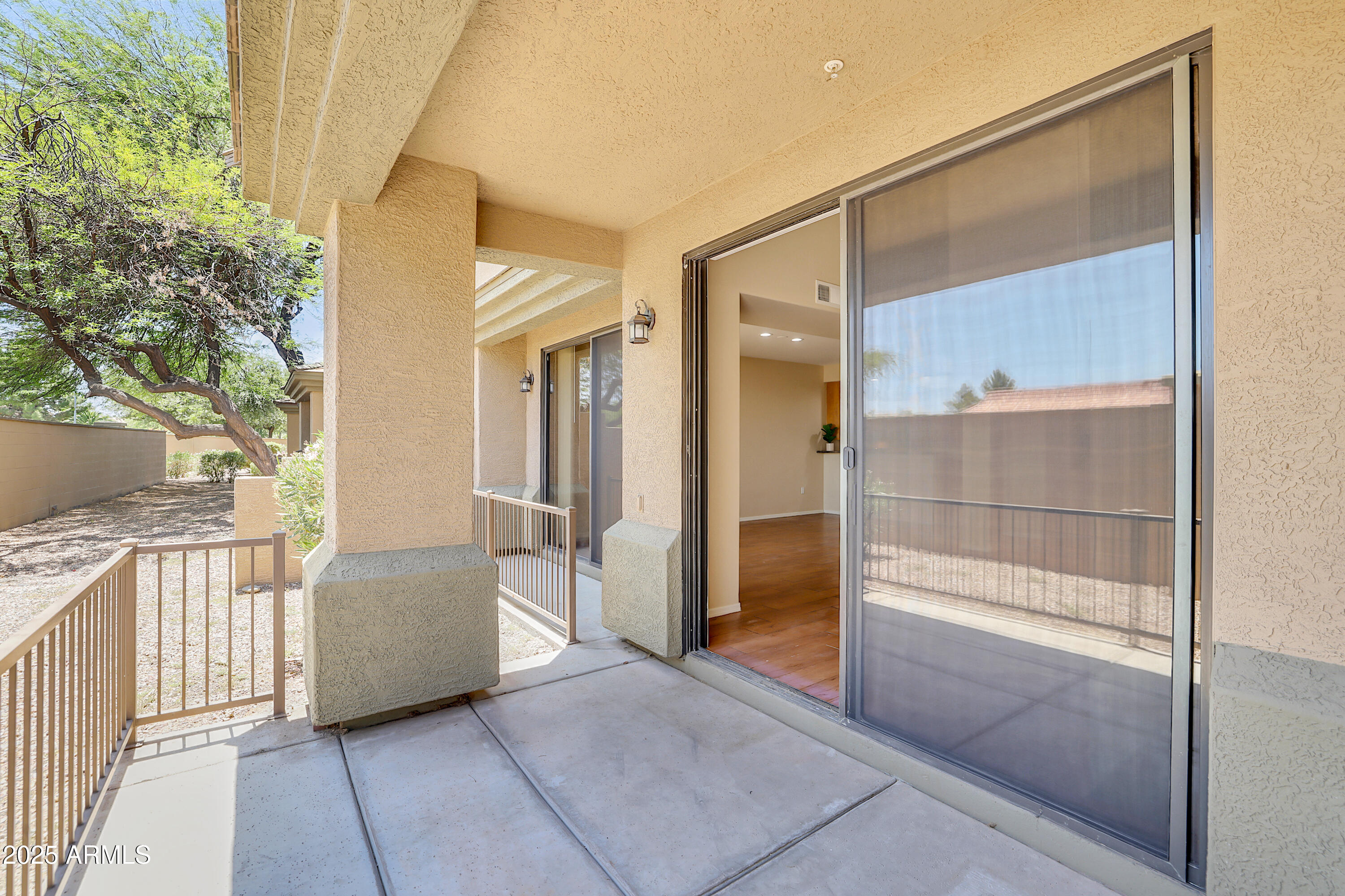 705 W QUEEN CREEK Road, 1201