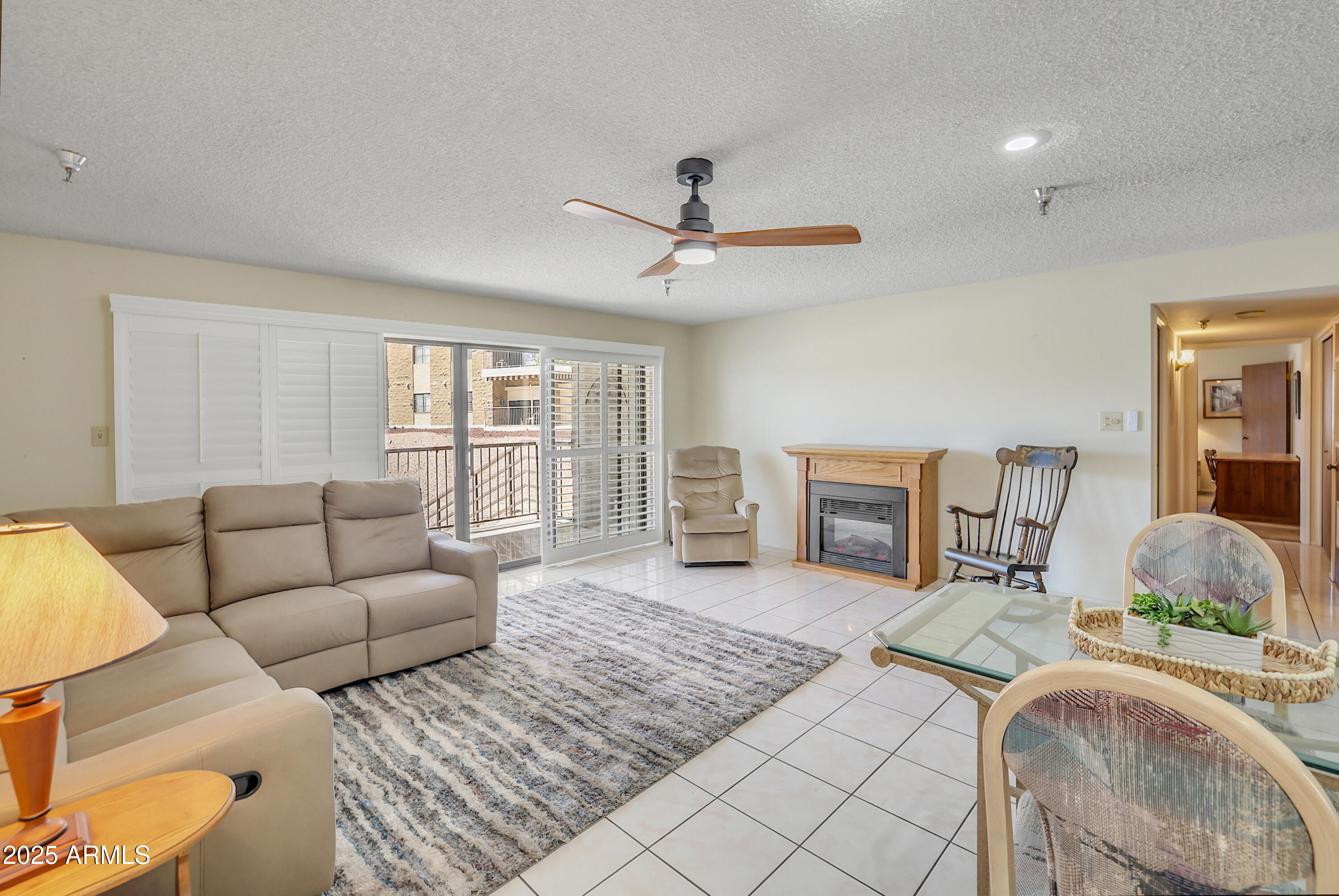 453 S PARKCREST, 416