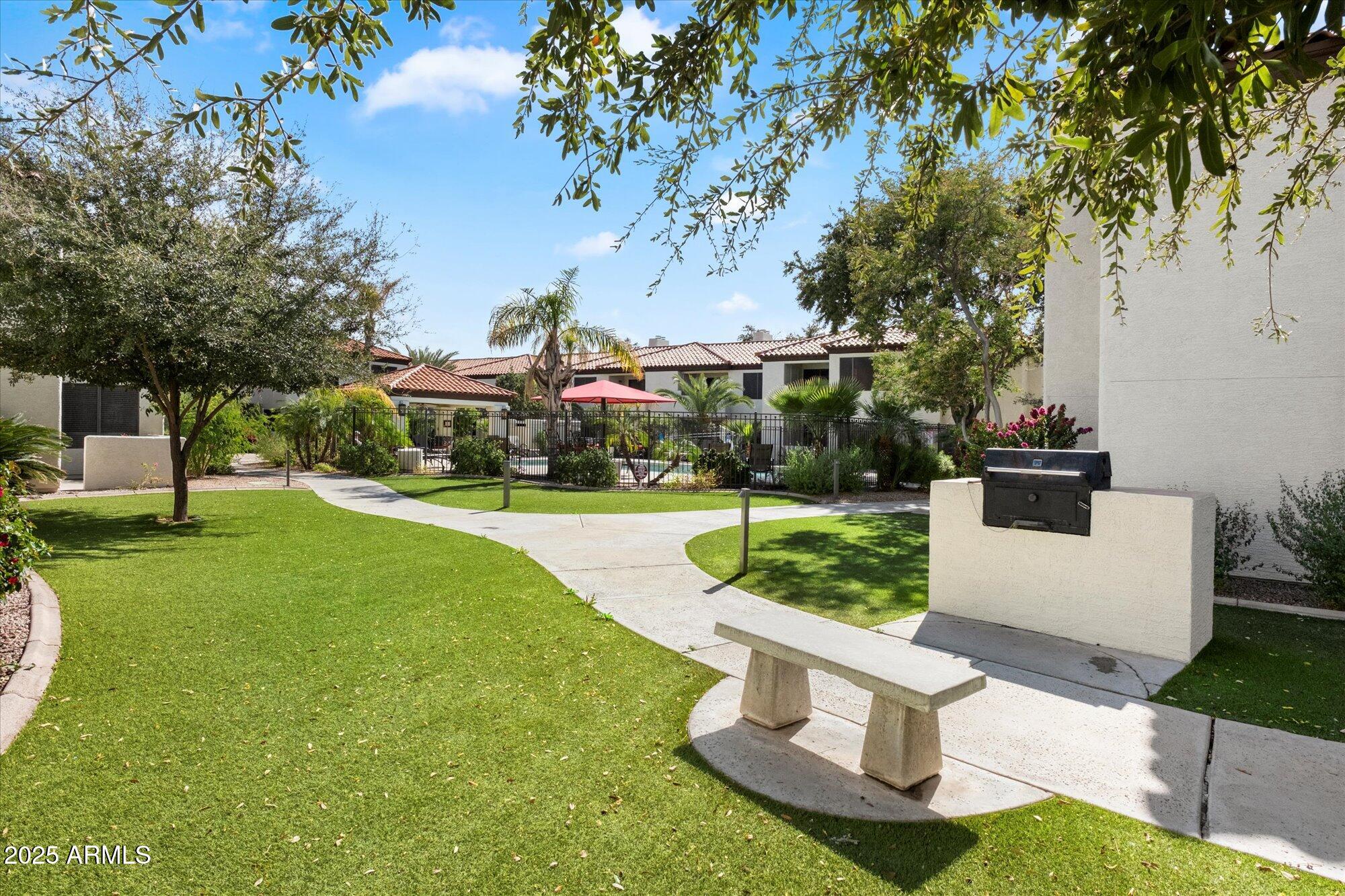 9990 N SCOTTSDALE Road, 1006