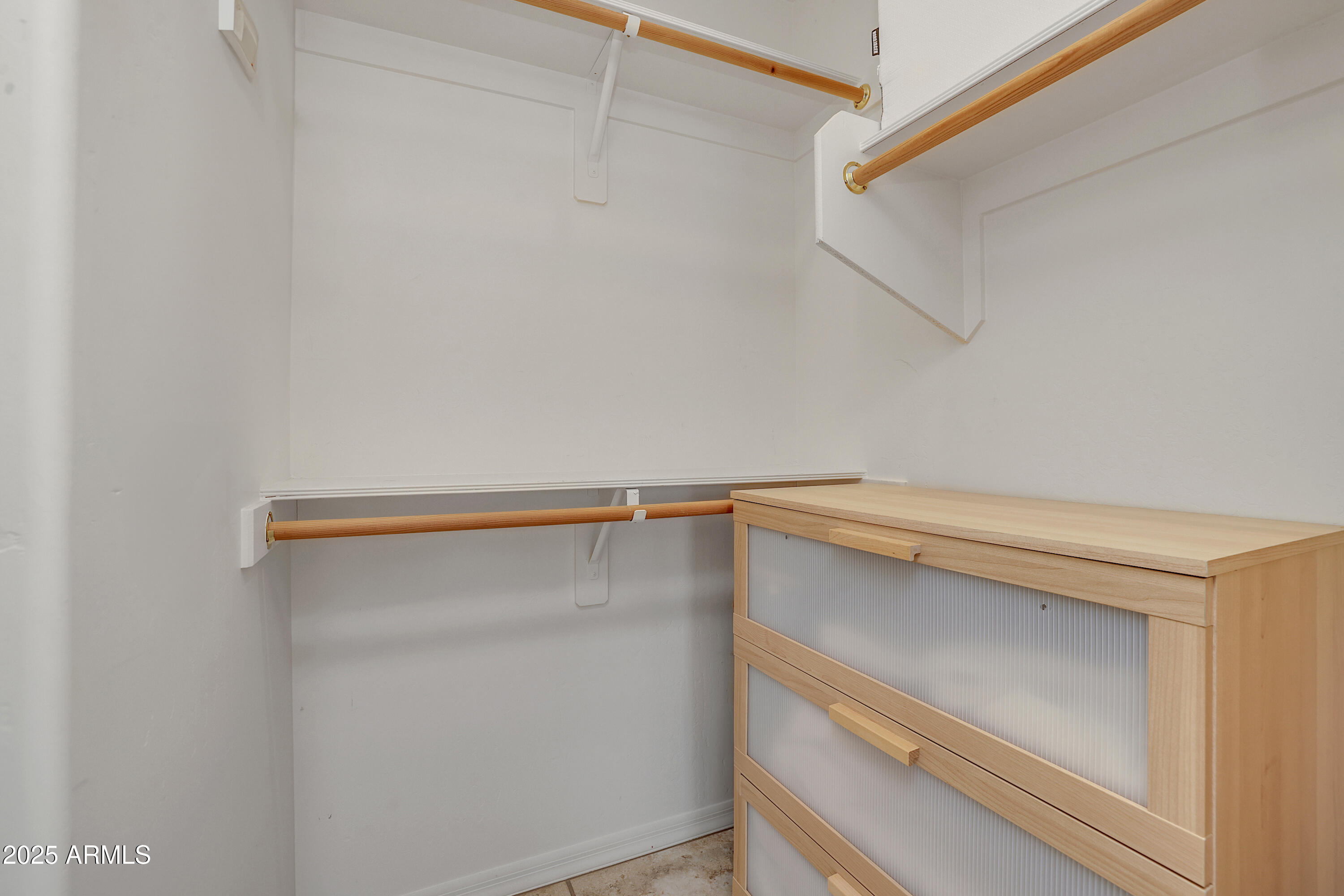 5830 E MCKELLIPS Road, 30