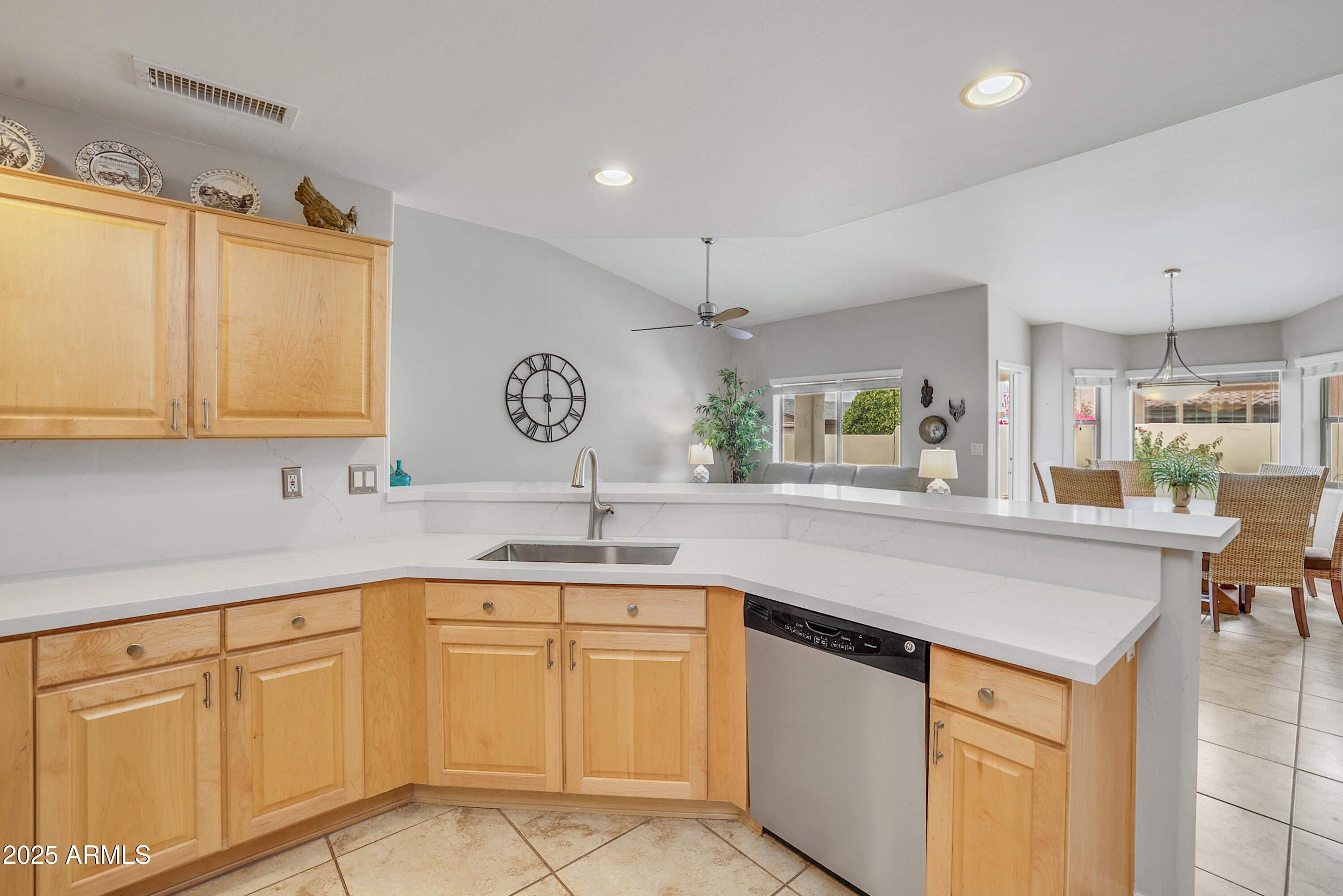 5830 E MCKELLIPS Road, 30