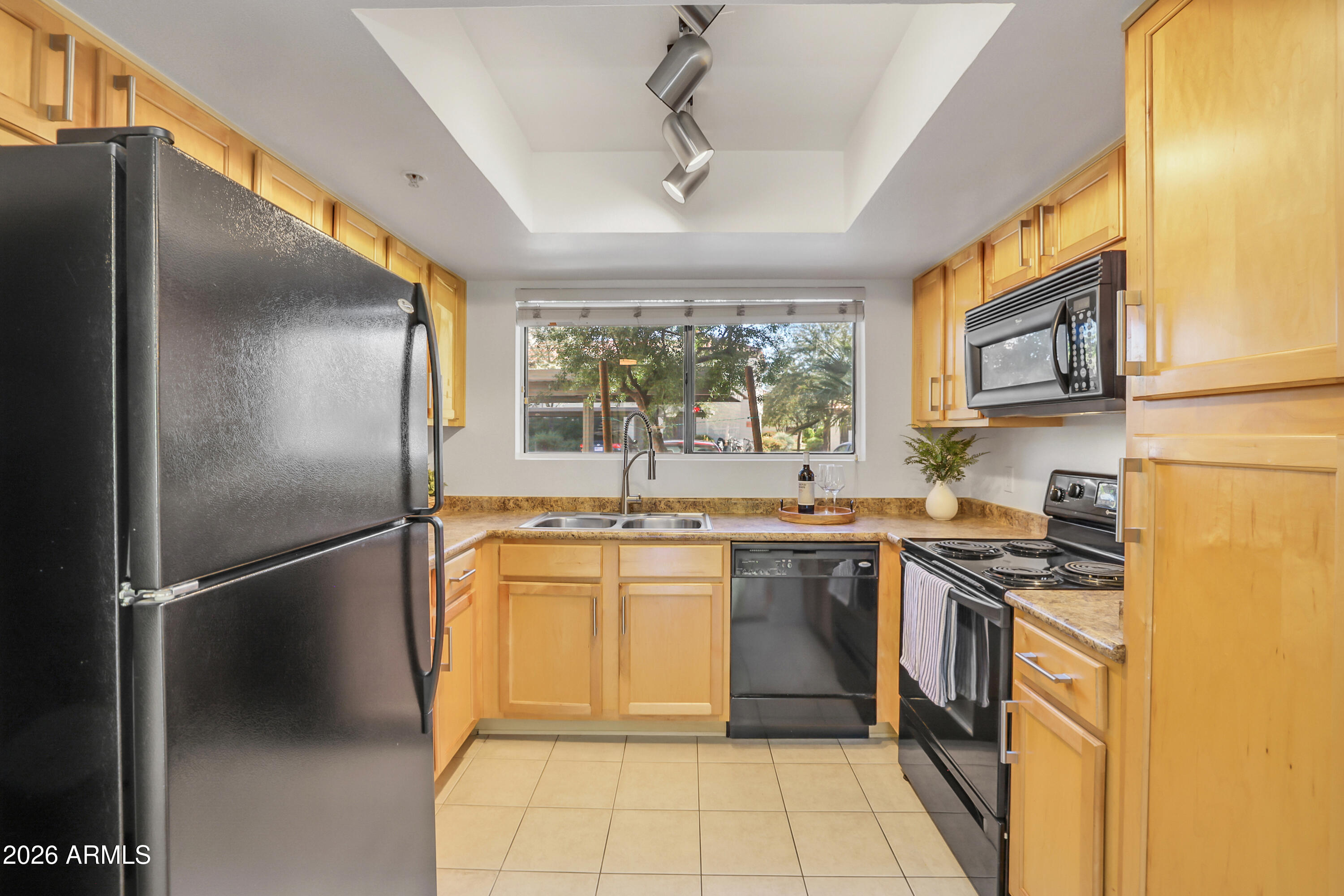 9990 N SCOTTSDALE Road 1006